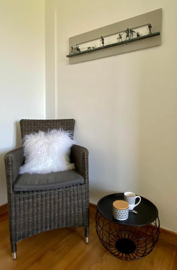 La Taniere Bed & Breakfast Вожани Екстериор снимка