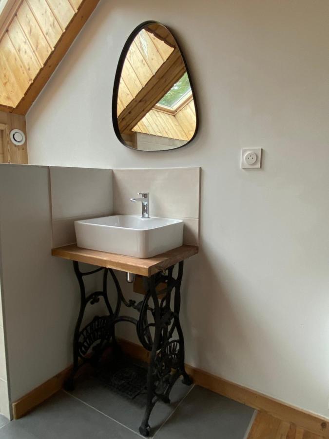 La Taniere Bed & Breakfast Вожани Екстериор снимка